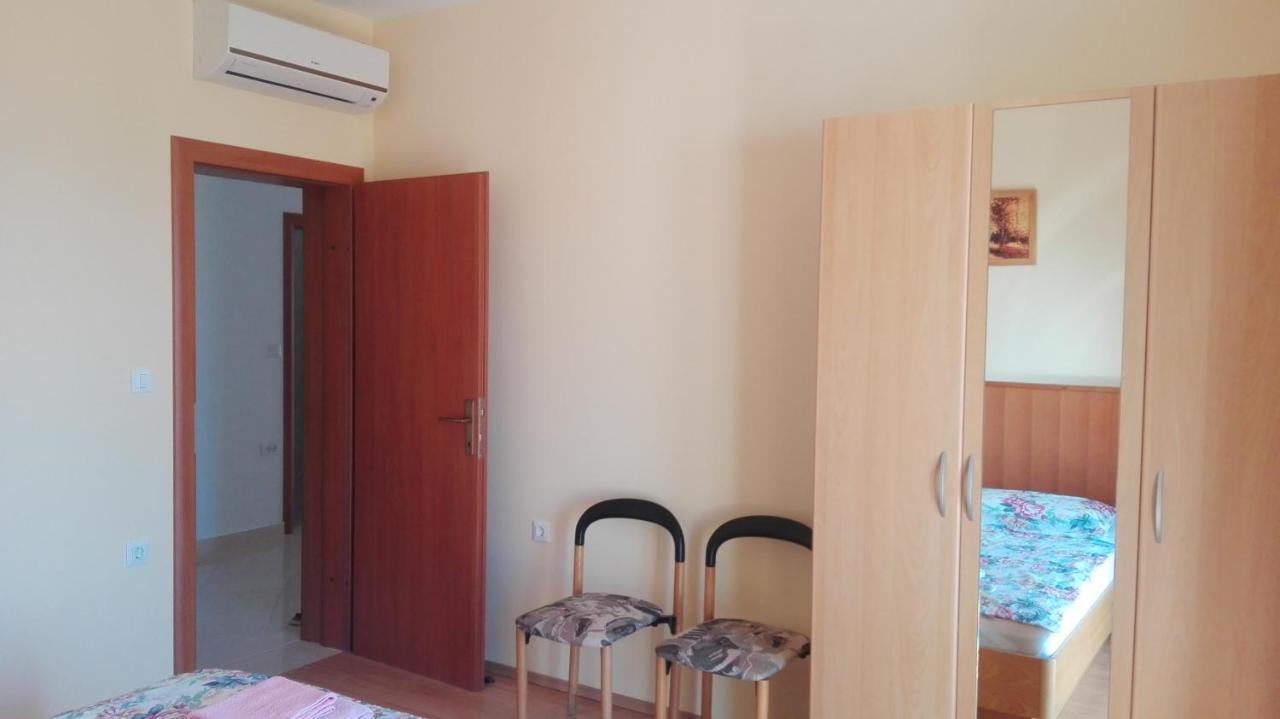 Villa Timea Primosten Luaran gambar